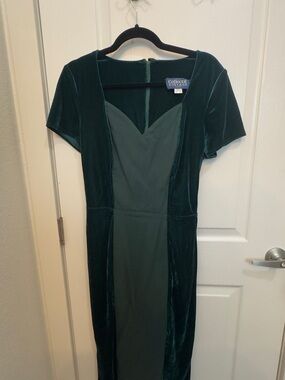 Collectif Deep Green Velvet Paneled Midi Dress